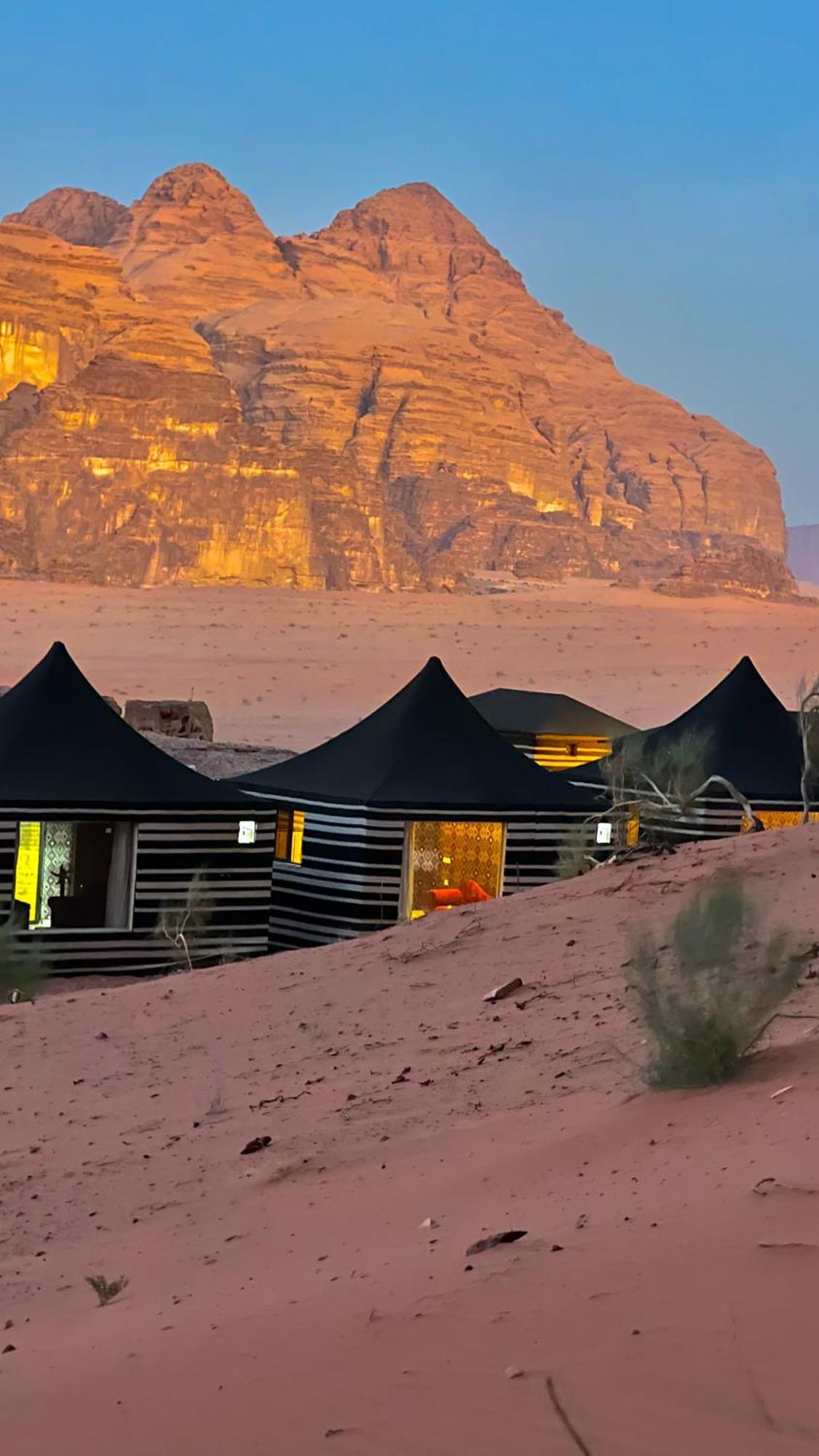 Rum Mountain Luxury Camp Aparthotel Wadi Rum Exterior foto